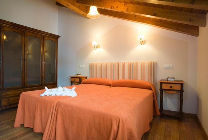 Hotel La Fonda de Bustio Habitación foto